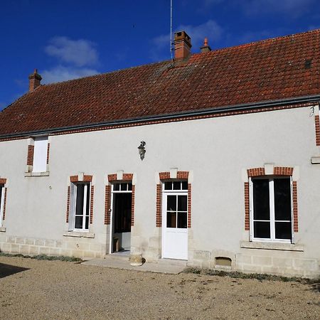 Gite Champetre A Mareau-Aux-Pres: Terrasse, Jardin, Et Confort Pour 6 Personnes - Fr-1-590-140 Exteriér fotografie