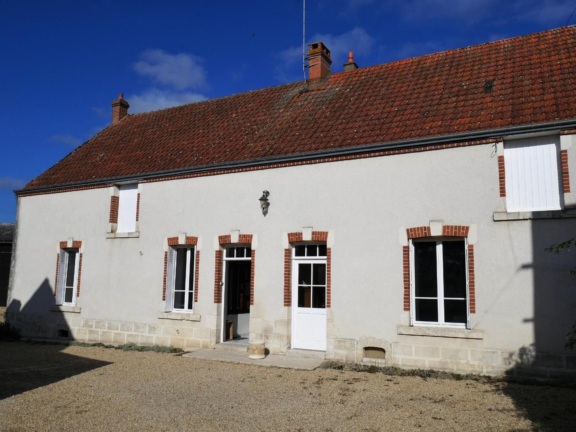 Gite Champetre A Mareau-Aux-Pres: Terrasse, Jardin, Et Confort Pour 6 Personnes - Fr-1-590-140 Exteriér fotografie