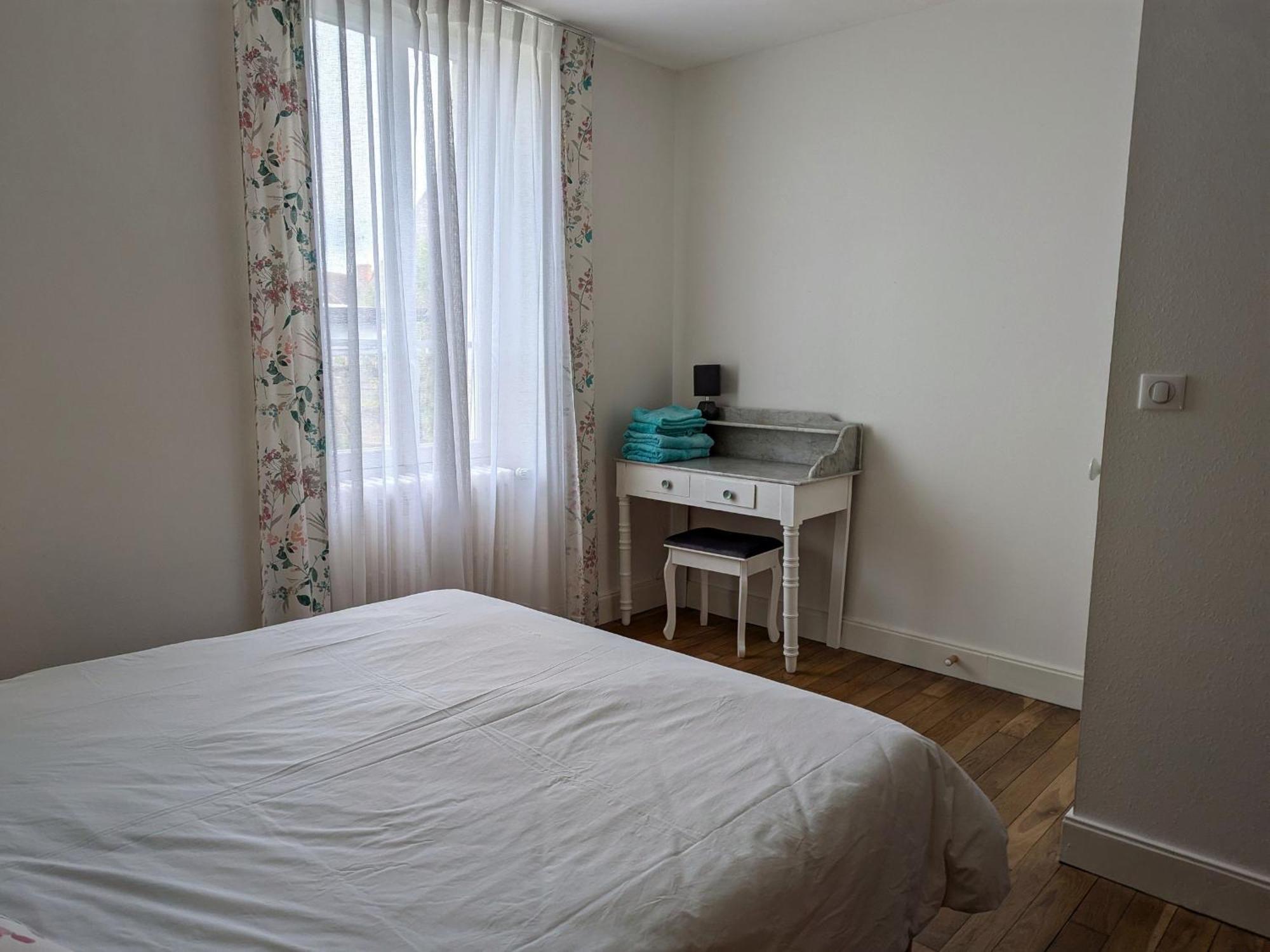 Gite Champetre A Mareau-Aux-Pres: Terrasse, Jardin, Et Confort Pour 6 Personnes - Fr-1-590-140 Exteriér fotografie