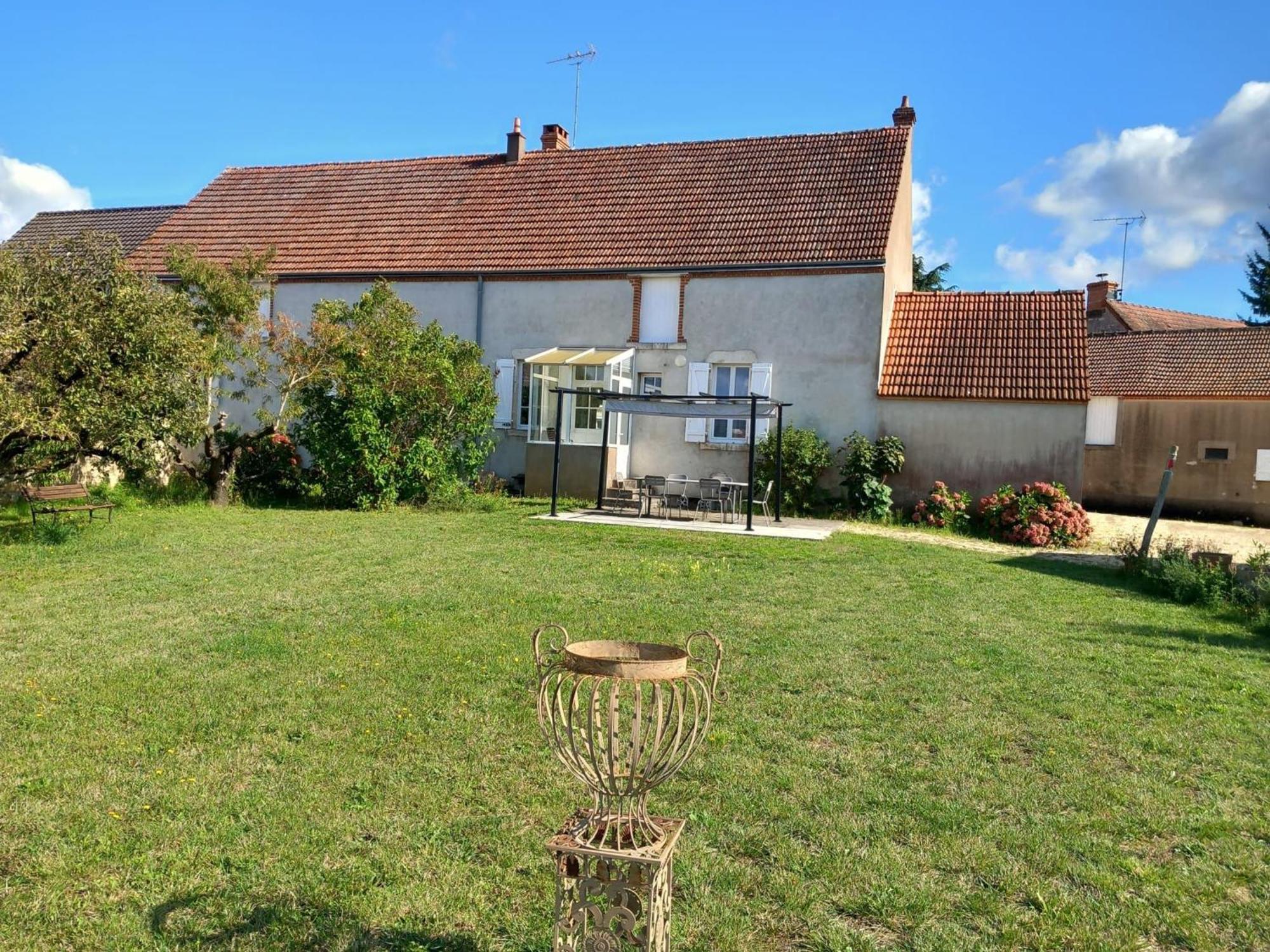 Gite Champetre A Mareau-Aux-Pres: Terrasse, Jardin, Et Confort Pour 6 Personnes - Fr-1-590-140 Exteriér fotografie